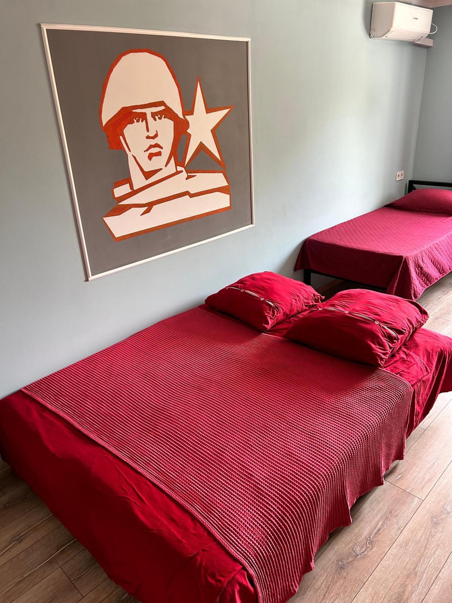 Lenin Street Hostel & Tours ตีรัสปอล ภายนอก รูปภาพ