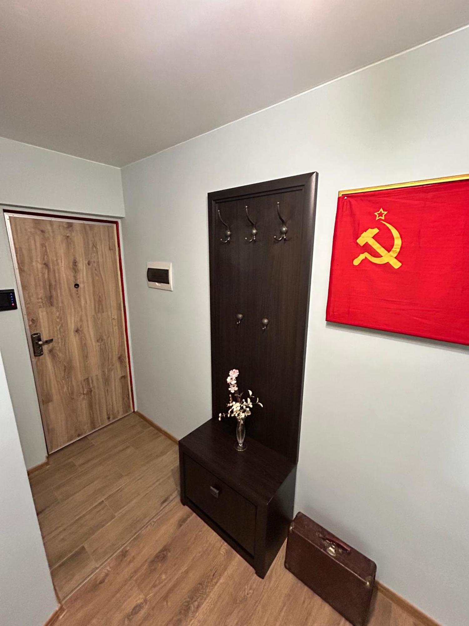 Lenin Street Hostel & Tours ตีรัสปอล ภายนอก รูปภาพ