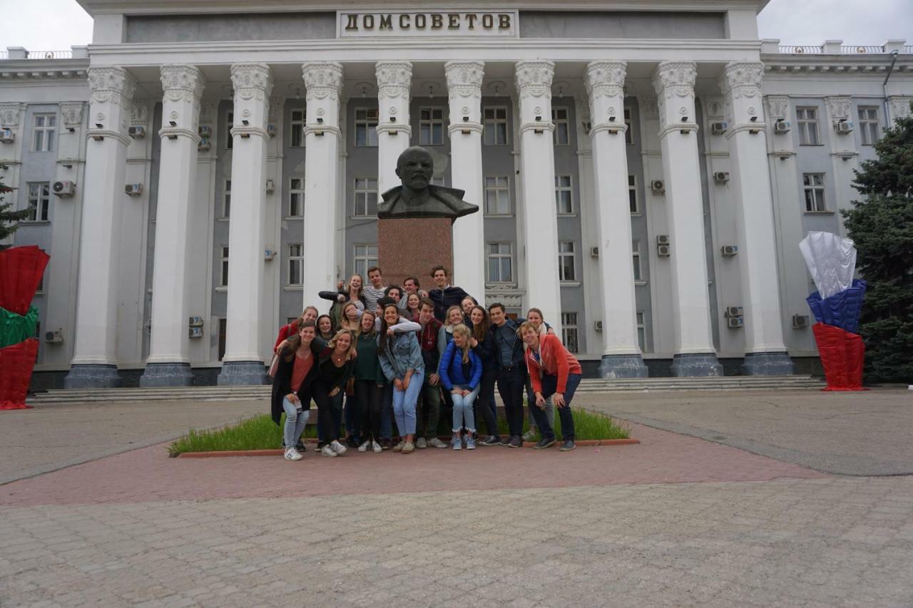 Lenin Street Hostel & Tours ตีรัสปอล ภายนอก รูปภาพ